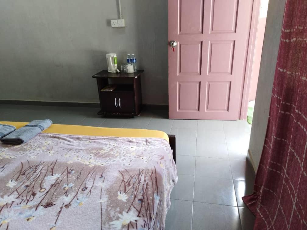 Kampung Guest House Pantai Cenang  Εξωτερικό φωτογραφία