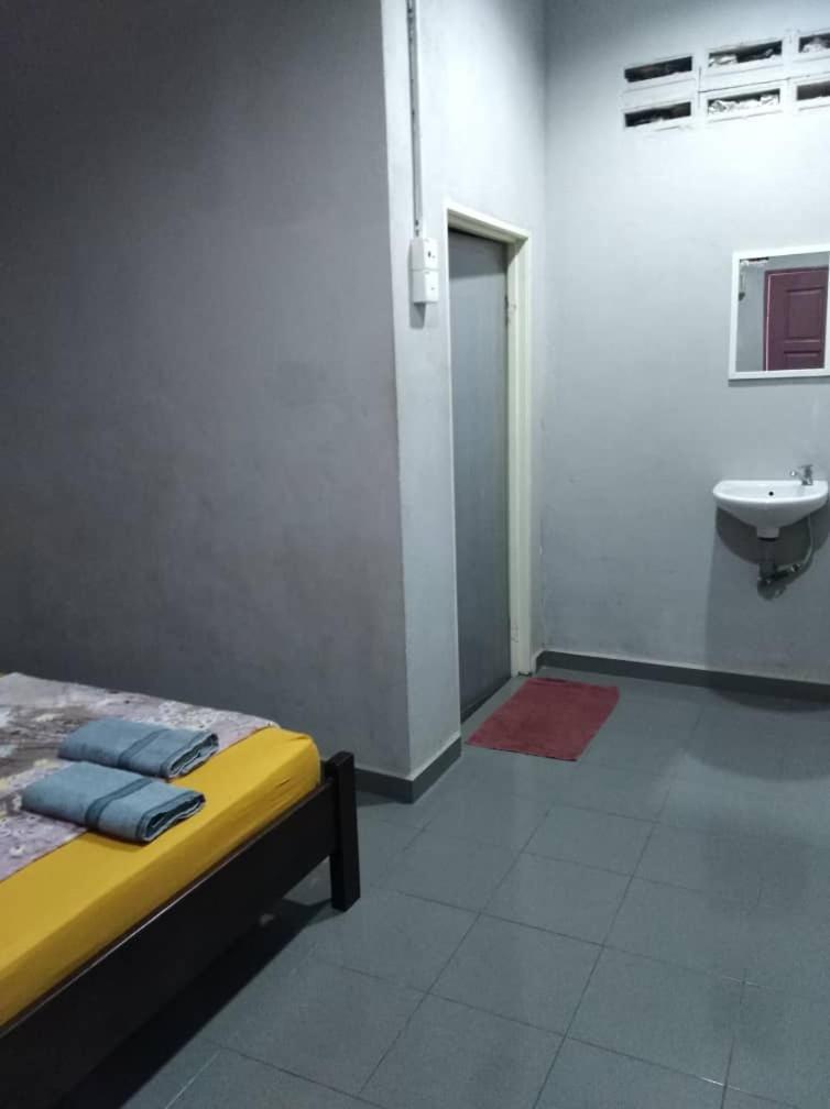 Kampung Guest House Pantai Cenang  Εξωτερικό φωτογραφία